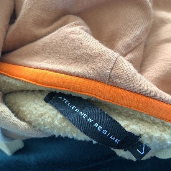 atelier new regime sweatshirt hooded campus size L tan white logo unisex - Picture 3 of 12